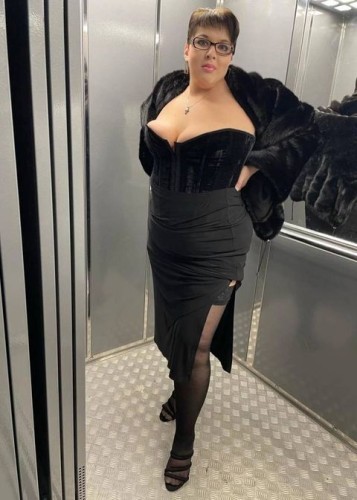 Жанна, Г. Шатура